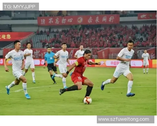 恒大与大连精彩对决视频集锦回顾赛场精彩瞬间与精彩进球分析